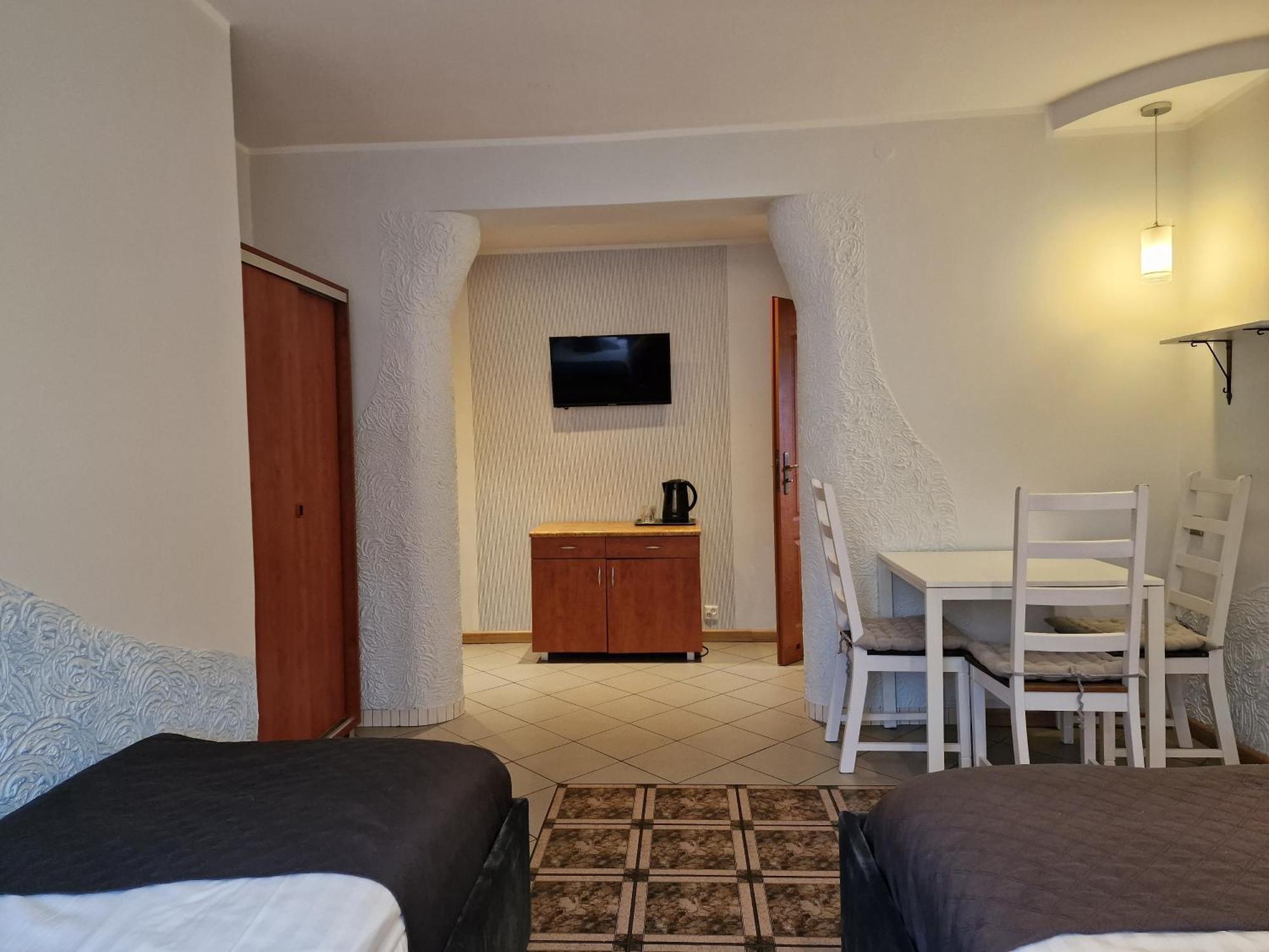 D.W.Kamil Apartment เวบา ห้อง รูปภาพ